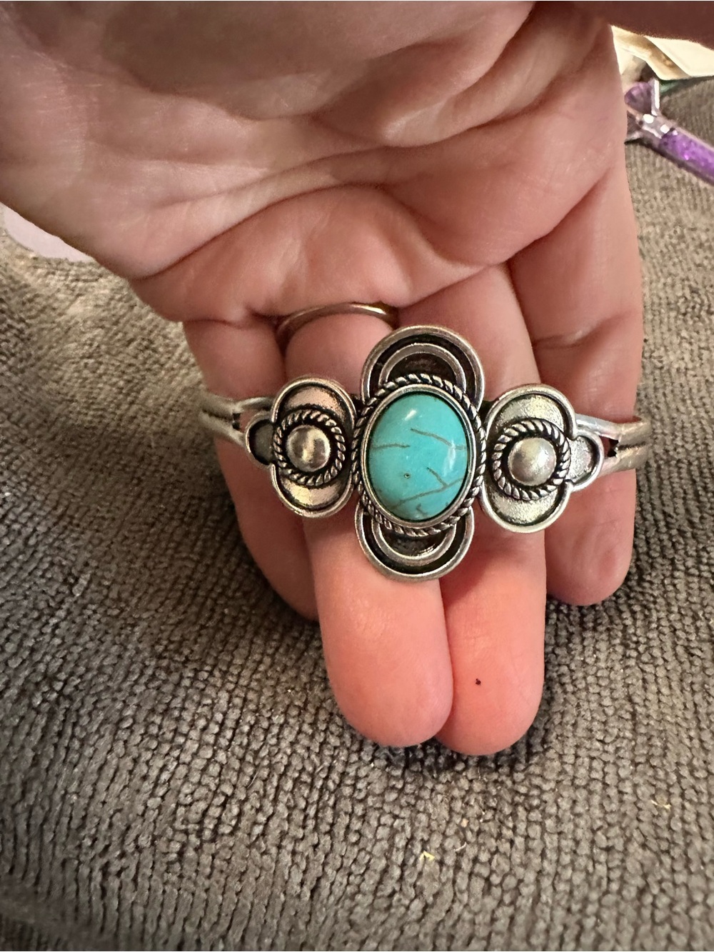 Source Unknown Silver-Tone Turquoise Oval Stone Cuff Bracelet